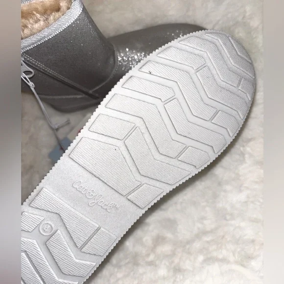 CAT & JACK Silver Glitter Bling Fur Lined Girls Boots NWTs -DIFFERENT SIZES - Picture 5 of 13